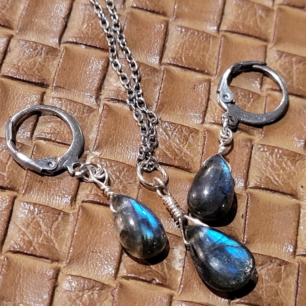 SOLD Handmade Blue Labradorite Droplet Earrings and Necklace Set